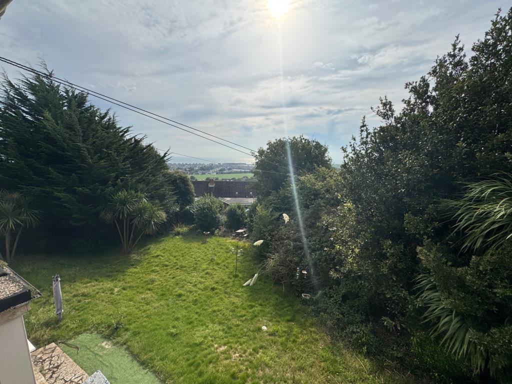 Lot: 159 - FIRST FLOOR FLAT FOR IMPROVEMENT WITH SEA VIEWS - View from Kitchen - dining room